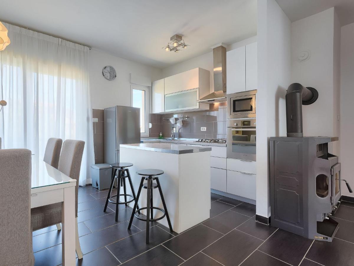 Holiday Home Rovere By Interhome Pula Ngoại thất bức ảnh